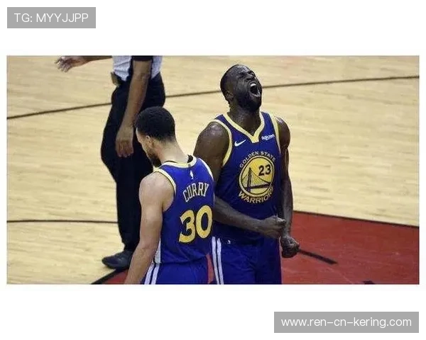 勇士群体训练：外线节拍与以内线掩护联动并进